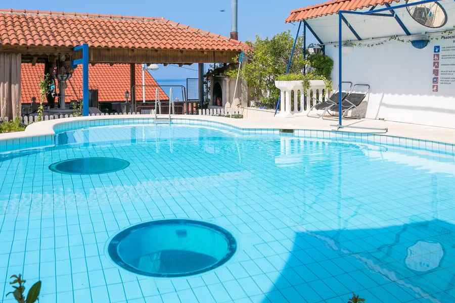 Rodinn apartmny s baznem Omi